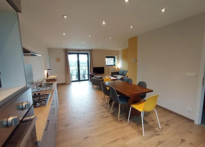 בית נופש L'escale Buissonniere - Cosy And Quiet House *